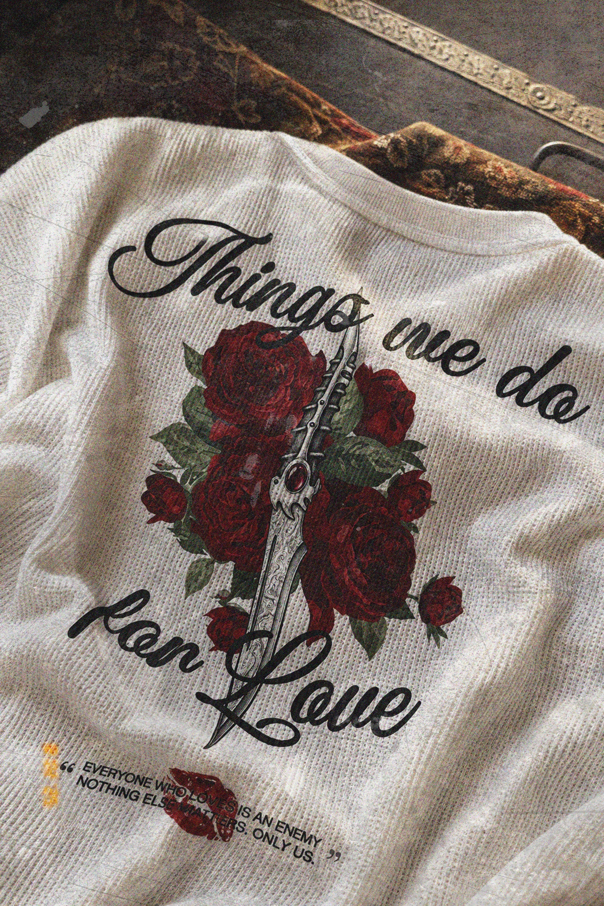 Lannister Love Oversized Henley Waffle Tee White – Macro-Back