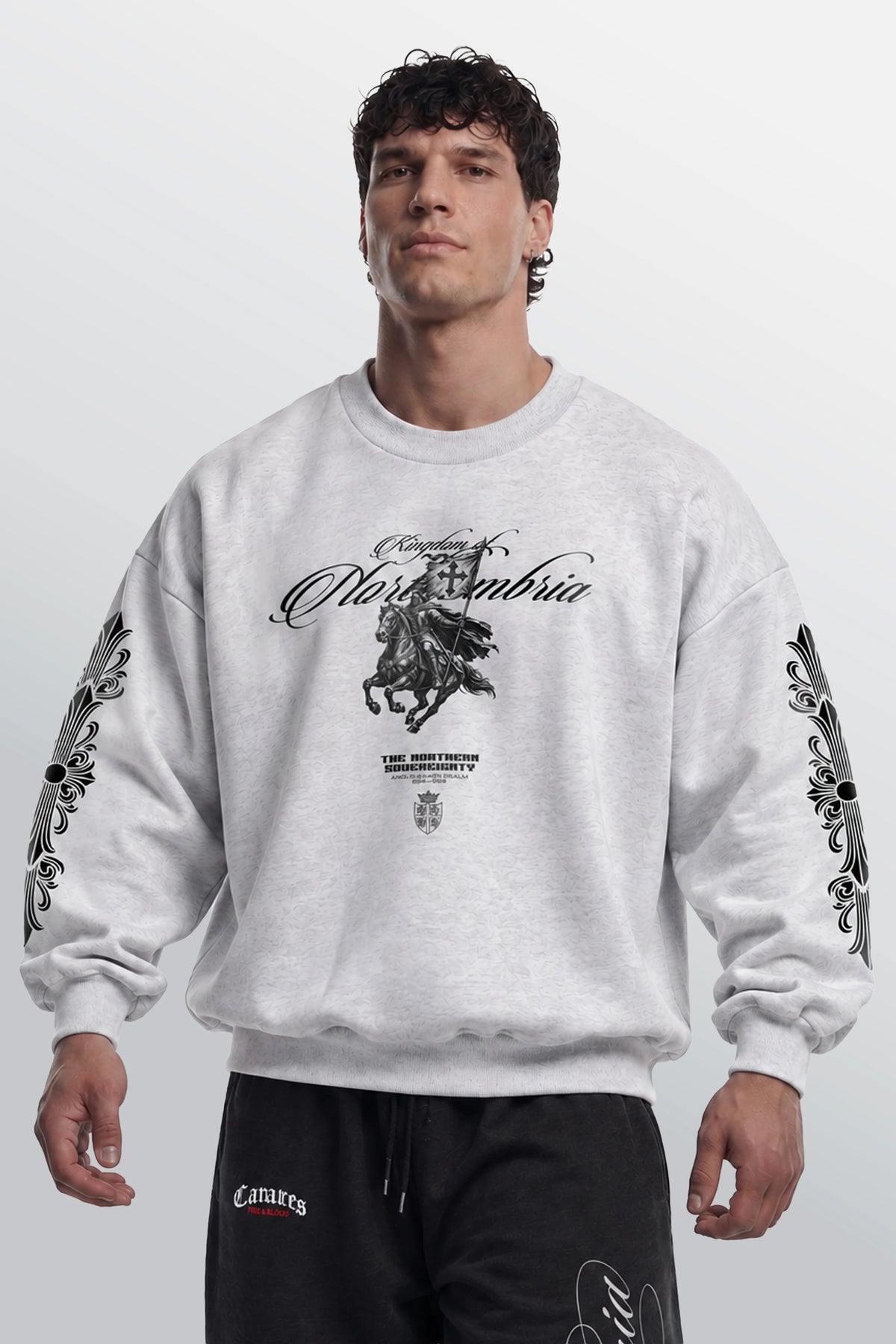 Kingdom Of Northumbria Oversized Sweatshirt White