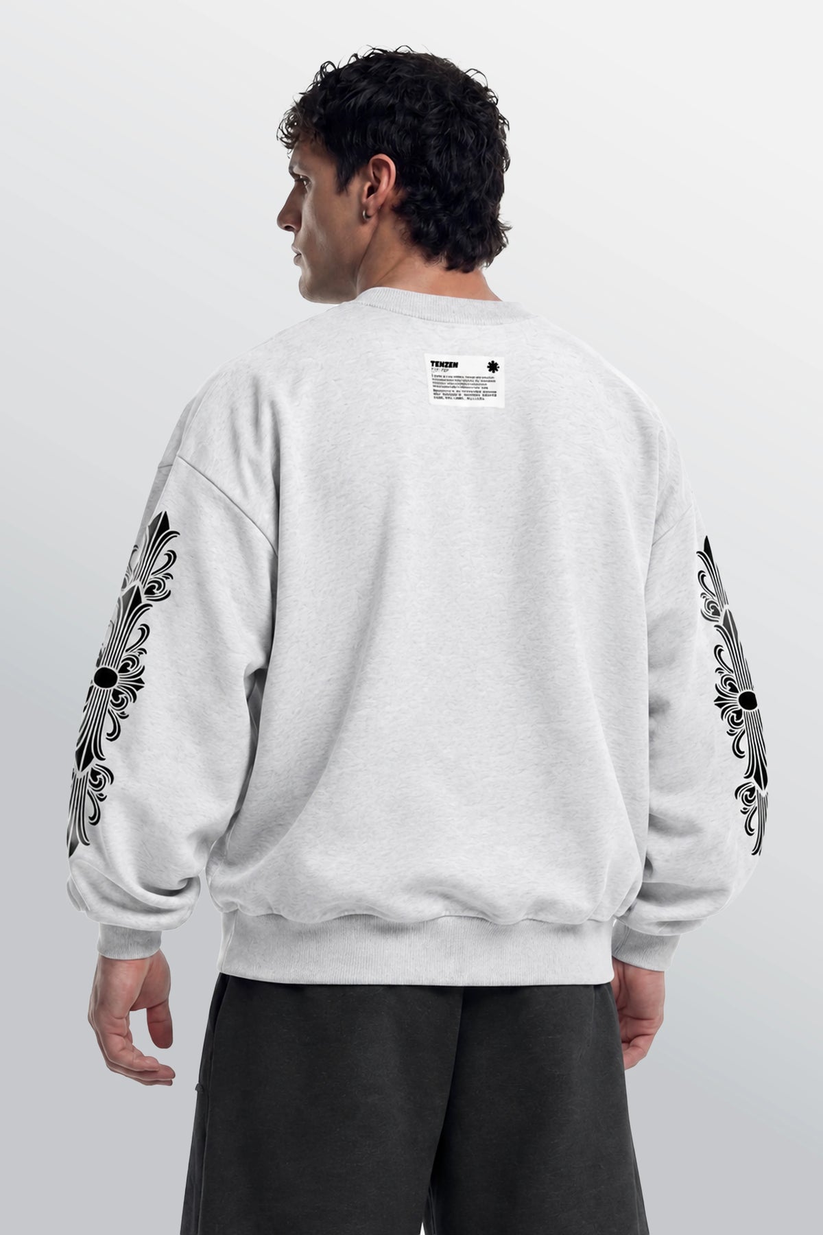 Kingdom Of Northumbria Oversized Sweatshirt White