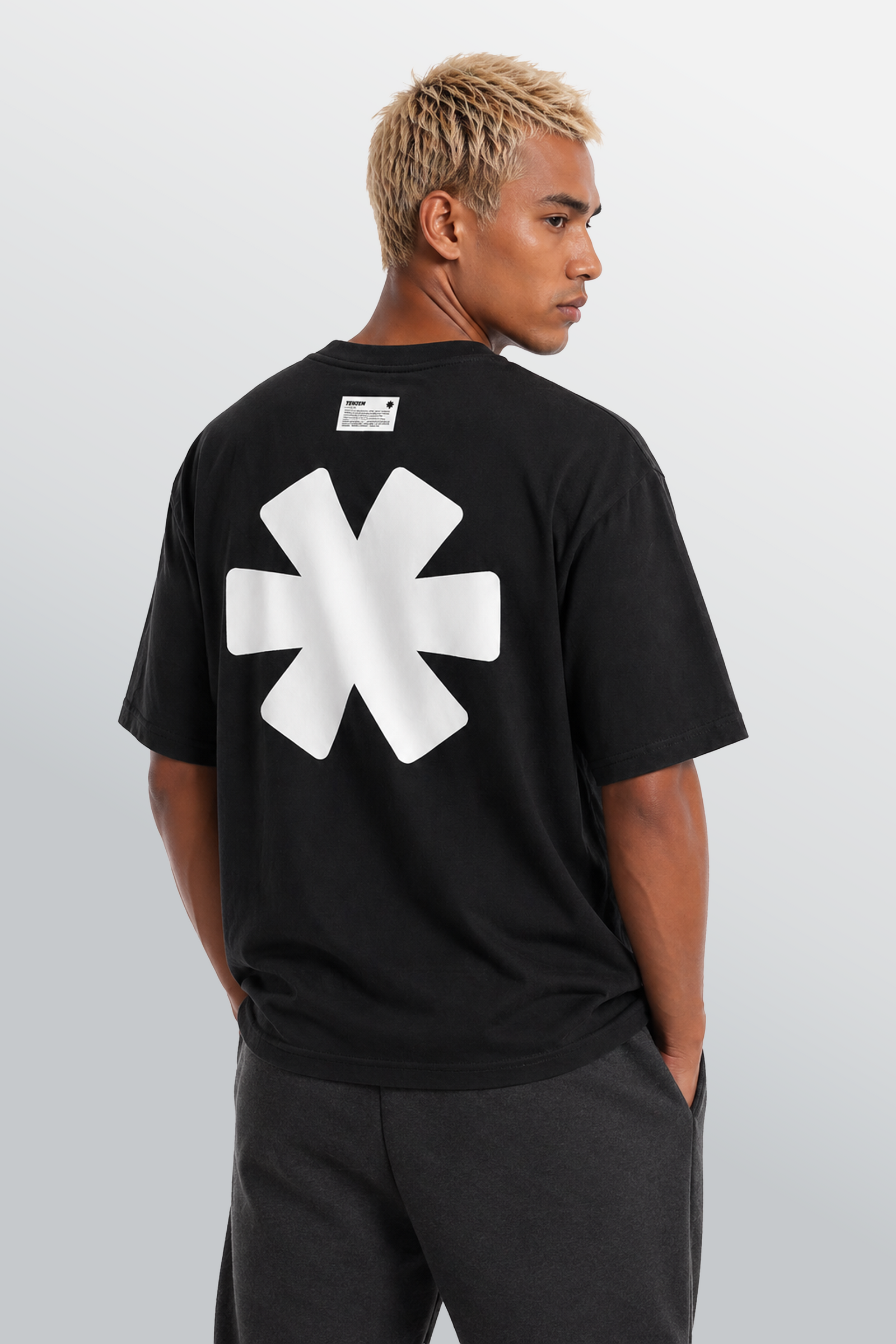 T-shirt oversize girocollo Nera